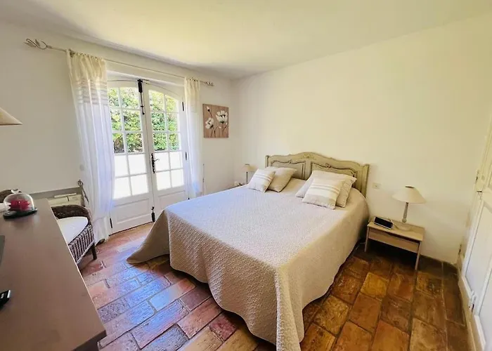 Provencale, Piscine *