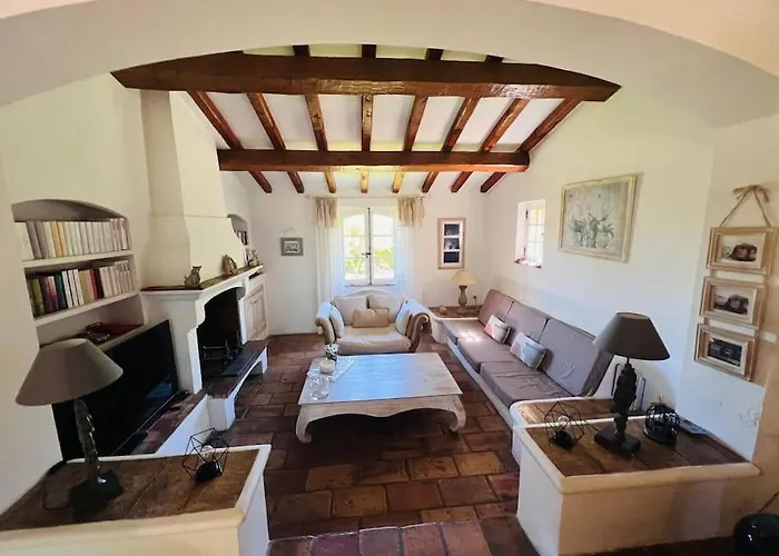 Provencale, Piscine Villa Saint-Tropez