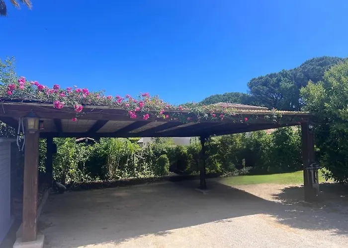 Provencale, Piscine Villa